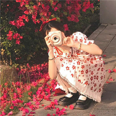 西双版纳伴游女生飞傲松的资料