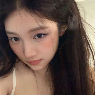 西双版纳伴游女生百之的资料