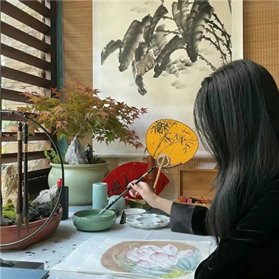 西双版纳伴游女生刀思若的资料